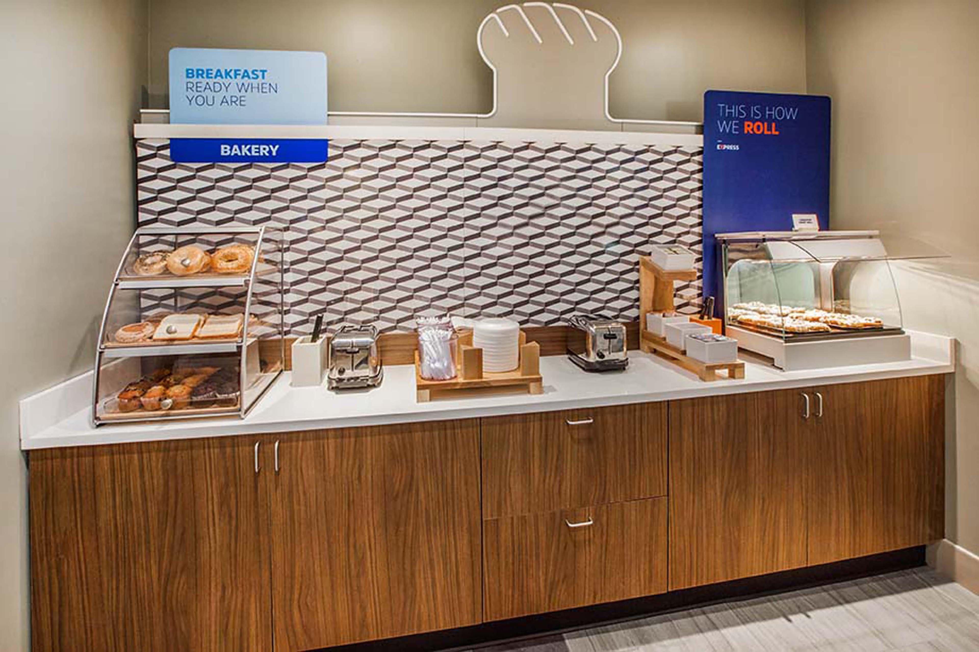 Holiday Inn Express Hotel & Suites Vancouver Mall-Portland Area By Ihg Bagian luar foto