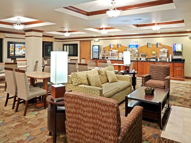 Holiday Inn Express Hotel & Suites Vancouver Mall-Portland Area By Ihg Bagian luar foto